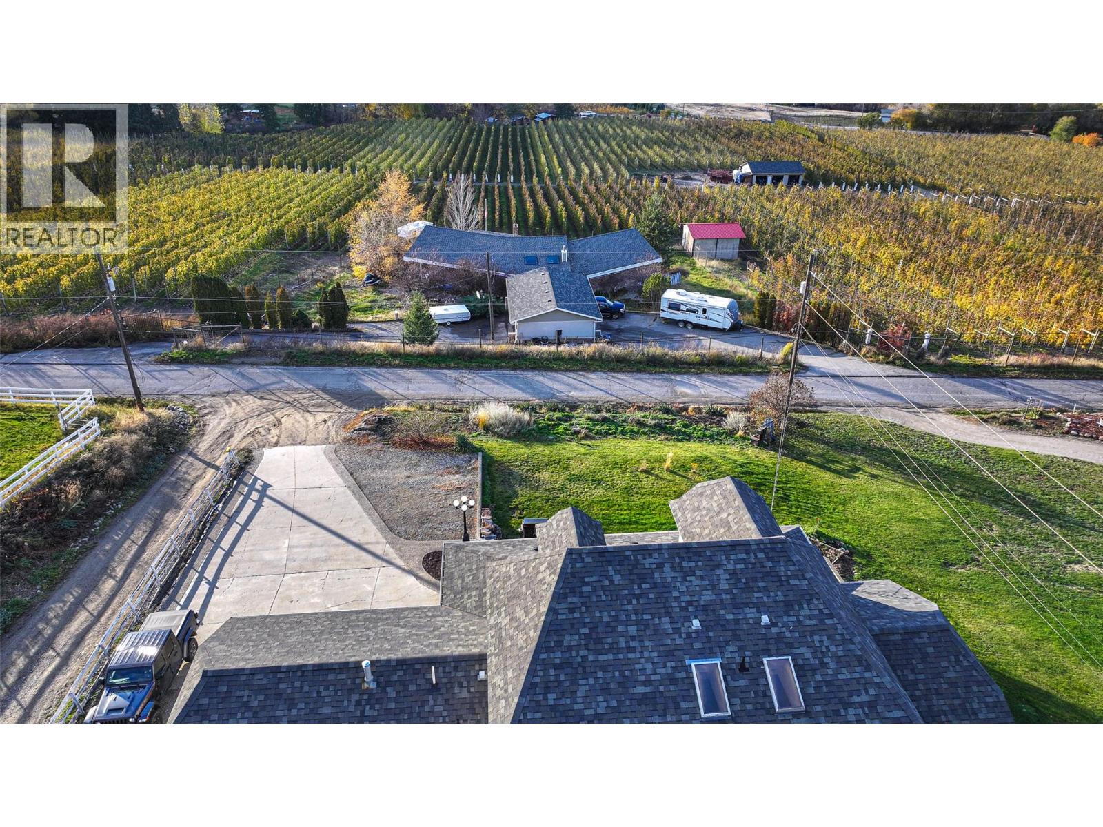 13071 Trewhitt Road E, Lake Country, British Columbia  V4V 2B1 - Photo 9 - 10383013