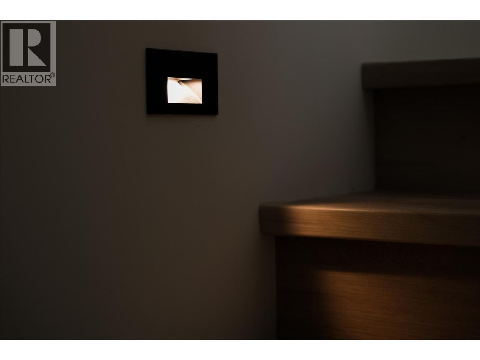 1458 Alta Vista Road Unit# B, Kelowna, British Columbia  V1Y 6L1 - Photo 15 - 10382963