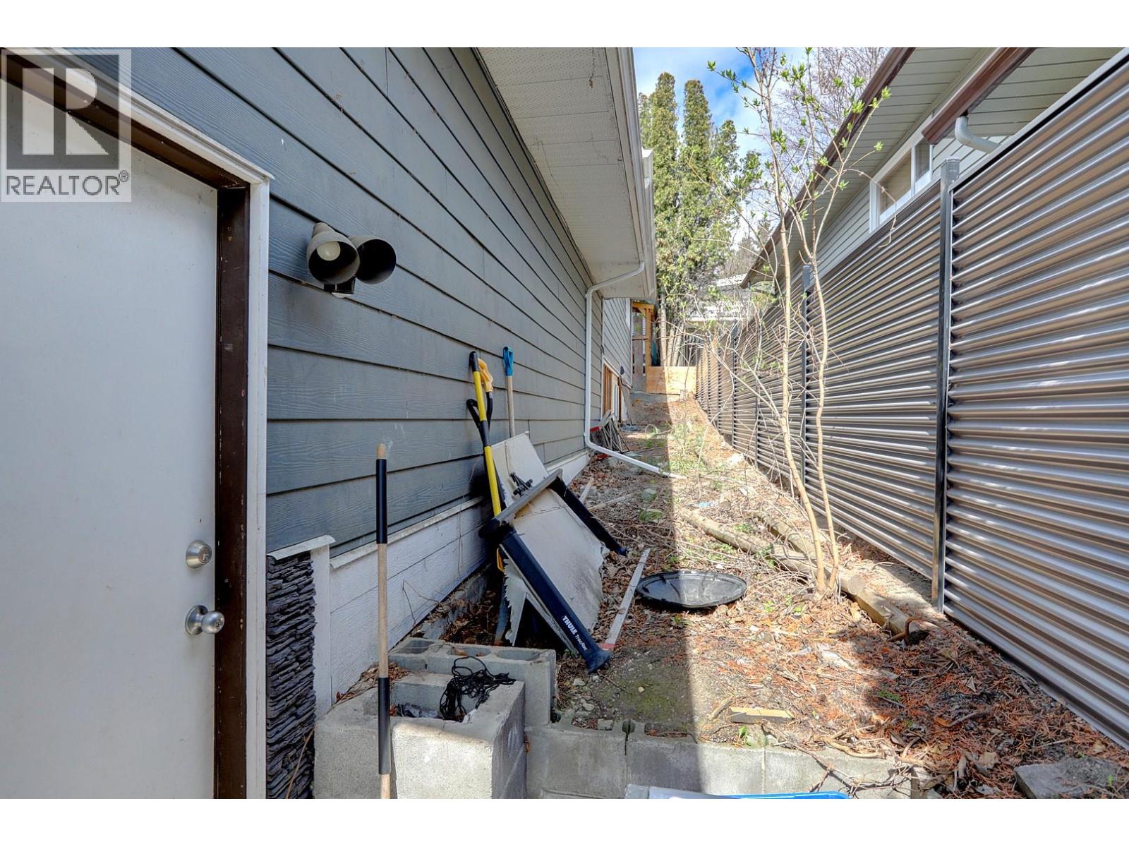 9811 Venables Drive, Vernon, British Columbia  V1B 2K1 - Photo 66 - 10381676