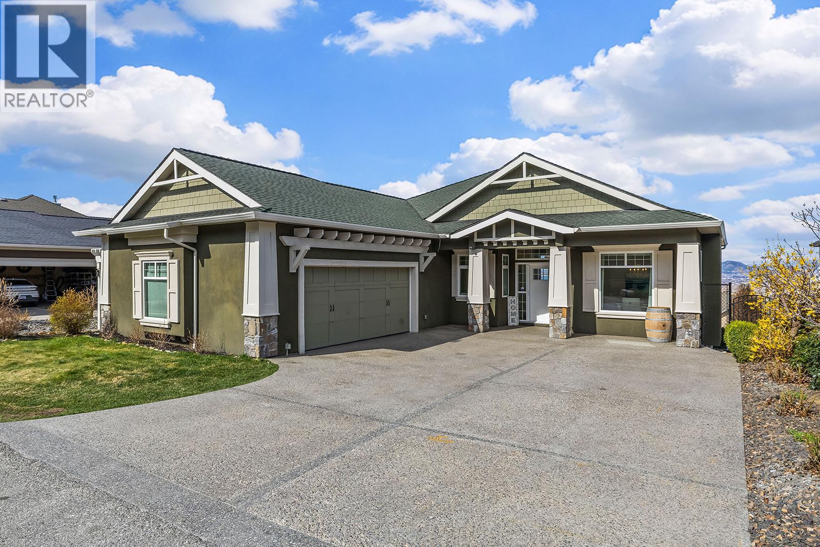 629 Almandine Court, Kelowna, British Columbia  V1W 4Z5 - Photo 1 - 10373724