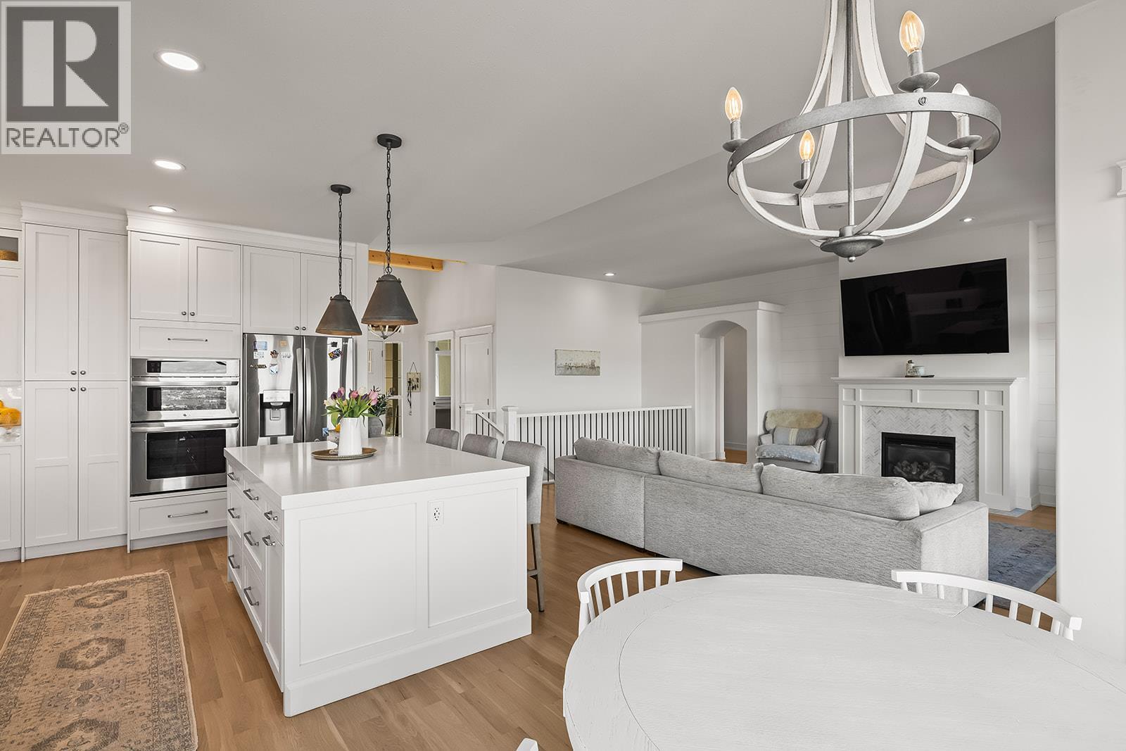 629 Almandine Court, Kelowna, British Columbia  V1W 4Z5 - Photo 16 - 10373724