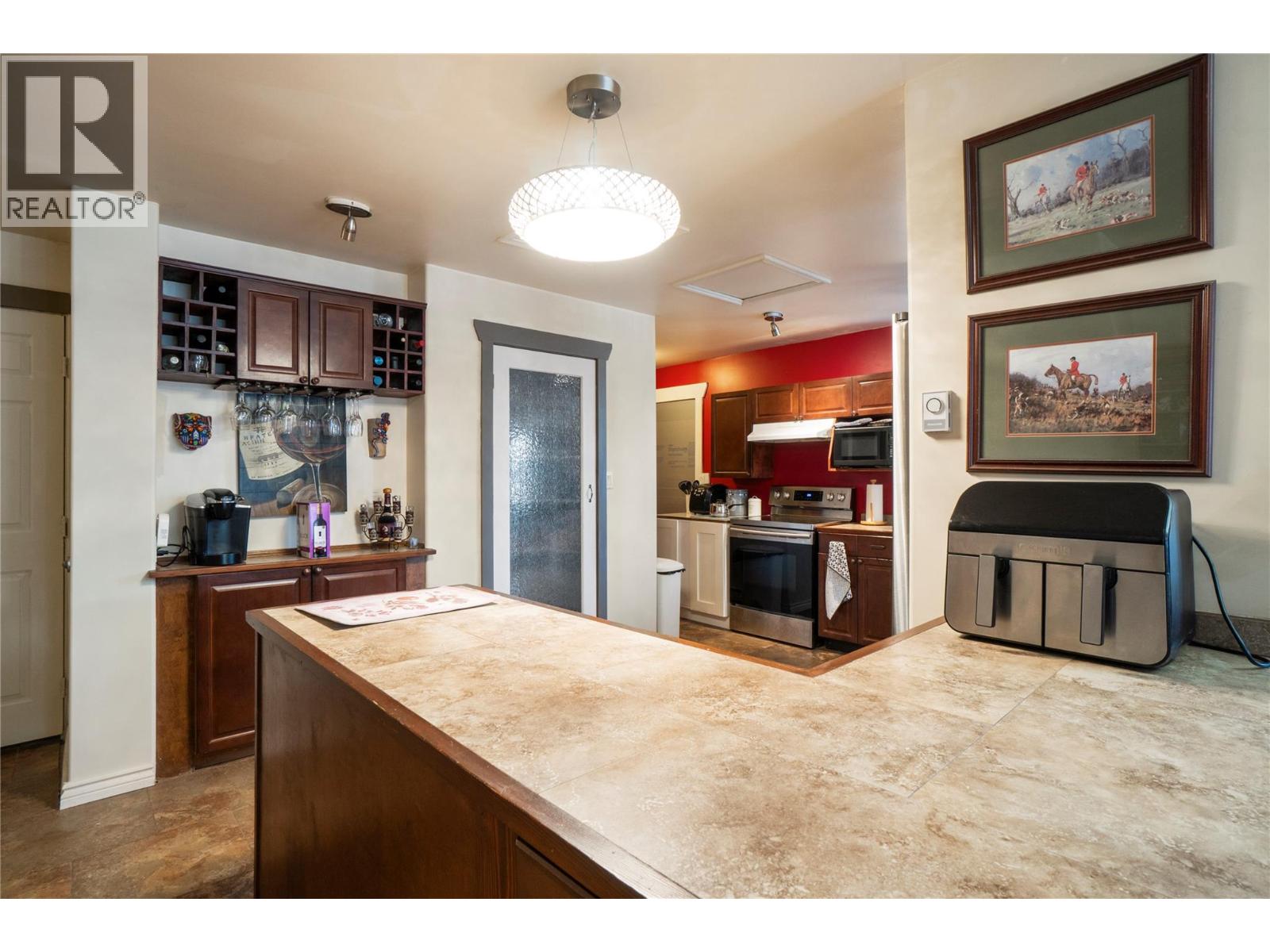 6327 Squilax-Anglemont Road, Magna Bay, British Columbia  V0E 1M7 - Photo 11 - 10382728