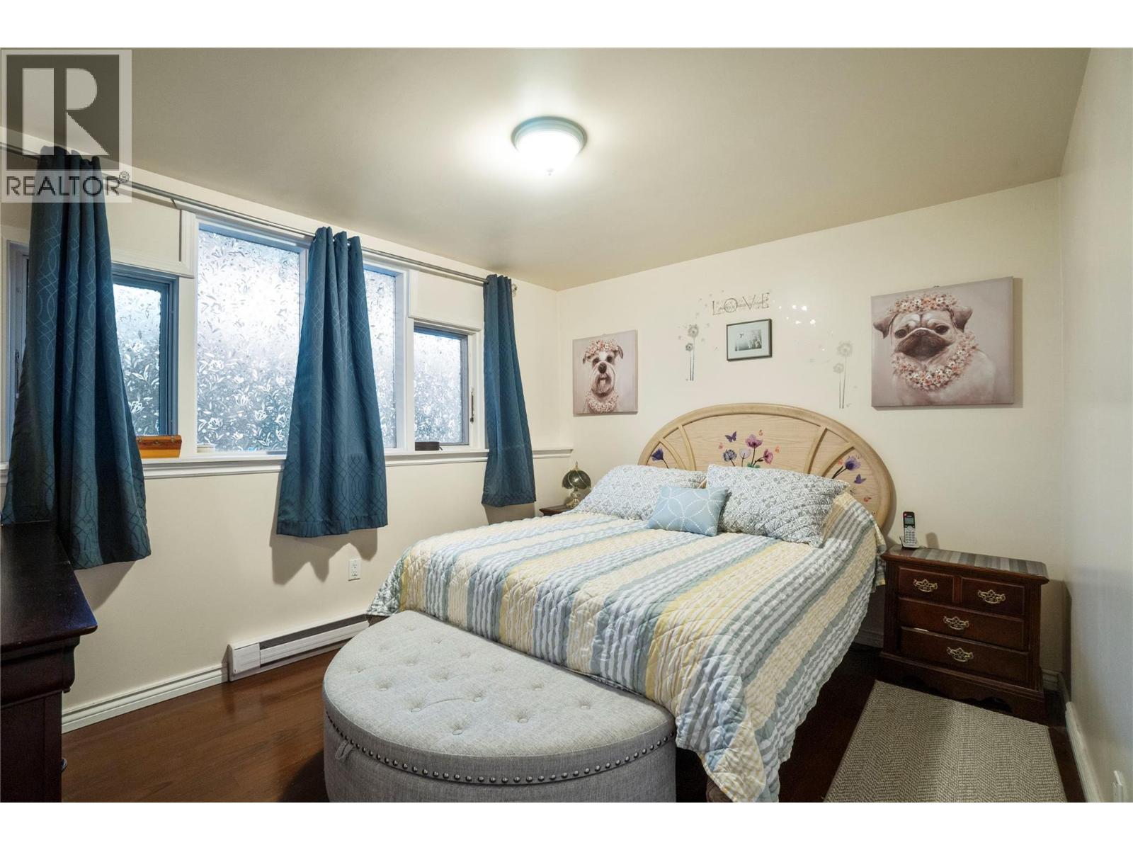 6327 Squilax-Anglemont Road, Magna Bay, British Columbia  V0E 1M7 - Photo 17 - 10382728