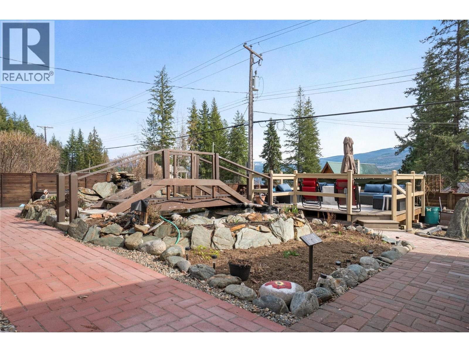 6327 Squilax-Anglemont Road, Magna Bay, British Columbia  V0E 1M7 - Photo 50 - 10382728