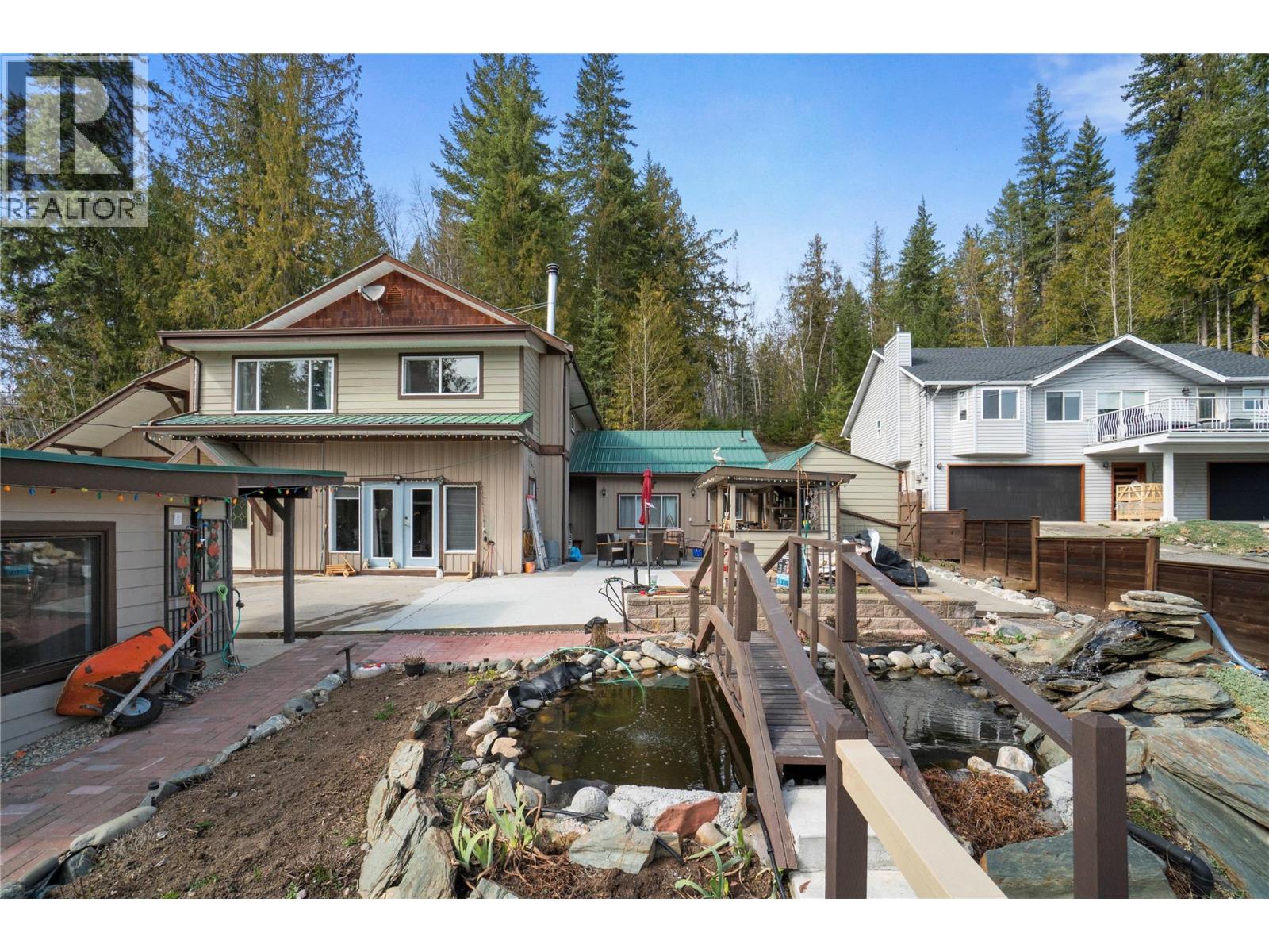 6327 Squilax-Anglemont Road, Magna Bay, British Columbia  V0E 1M7 - Photo 53 - 10382728