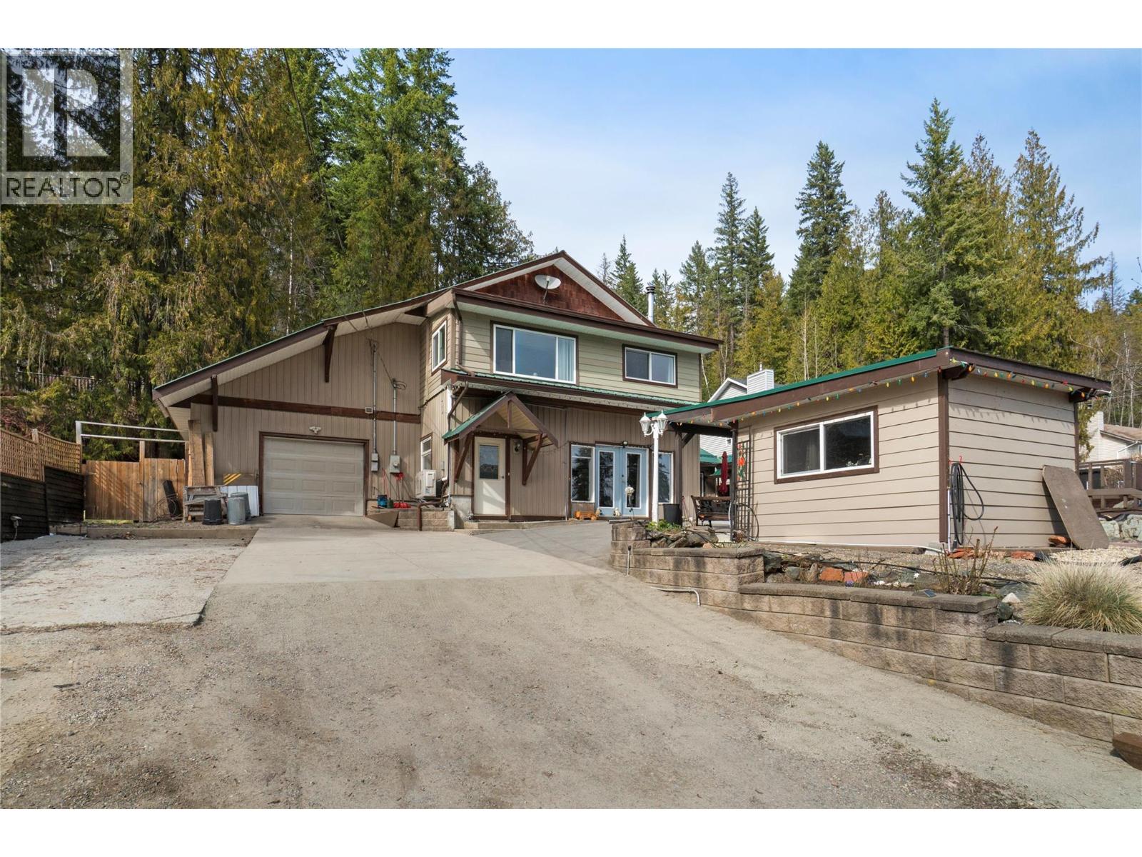 6327 Squilax-Anglemont Road, Magna Bay, British Columbia  V0E 1M7 - Photo 56 - 10382728