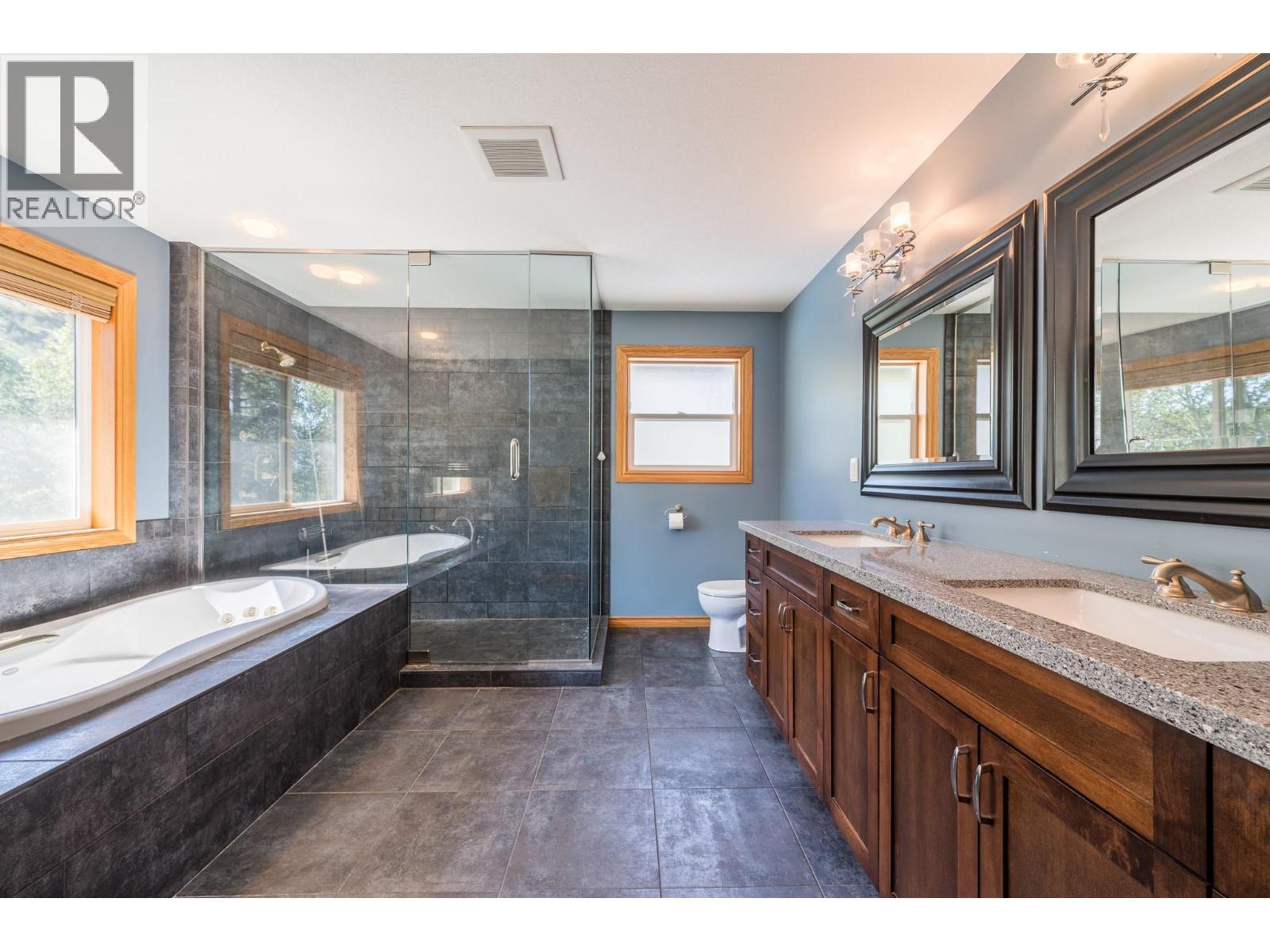 8925 Grizzly Crescent, Kamloops, British Columbia  V2C 6T9 - Photo 18 - 10382046