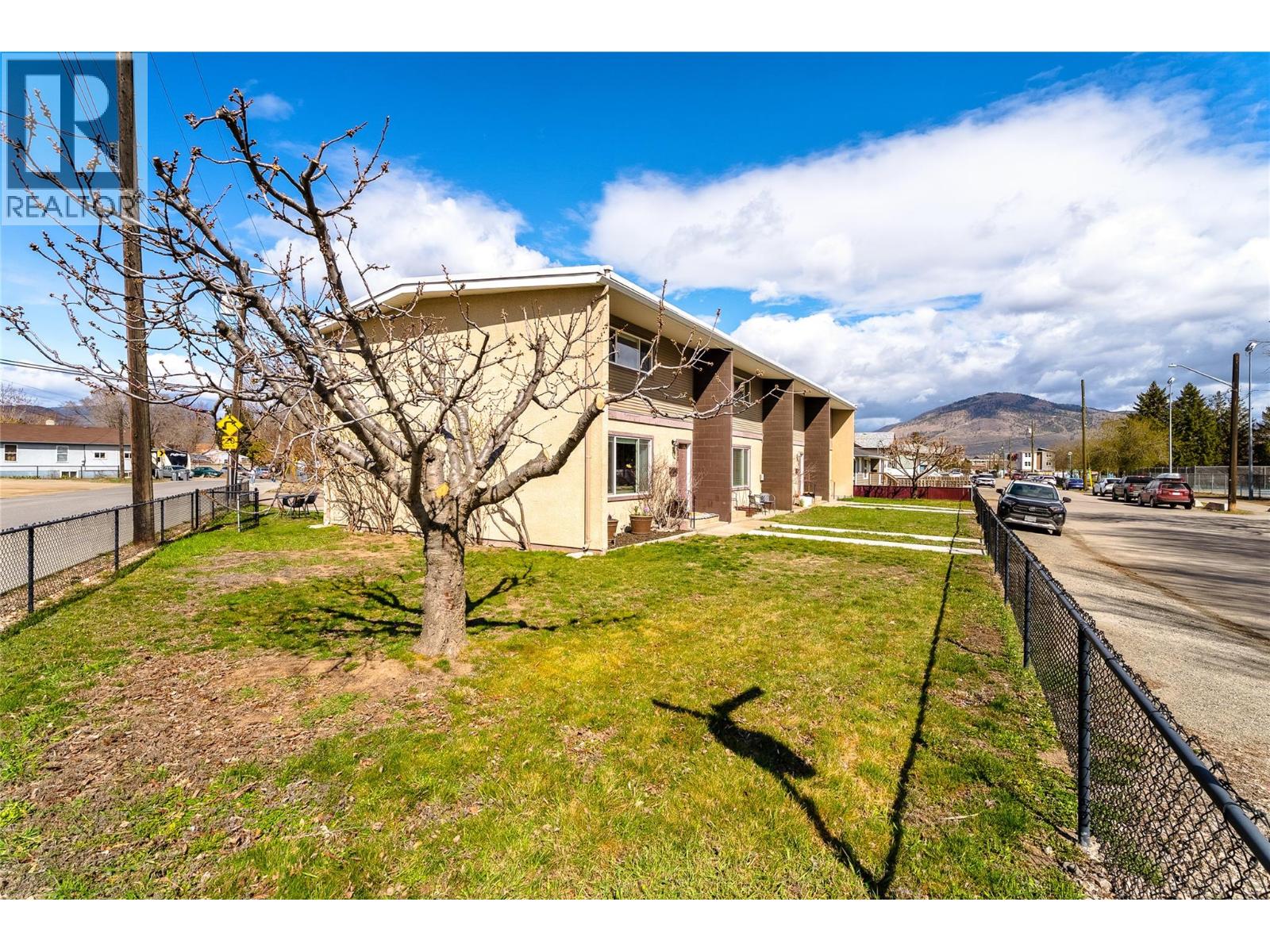 288 Park Street, Kamloops, British Columbia  V2B 4A7 - Photo 3 - 10379001