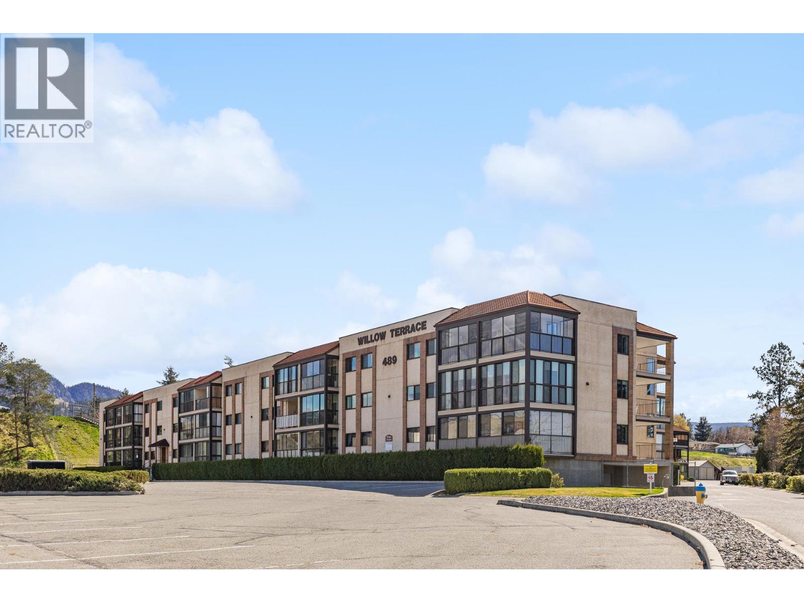 489 Highway 33 W Unit# 319, Kelowna, British Columbia  V1X 1Y2 - Photo 1 - 10382831