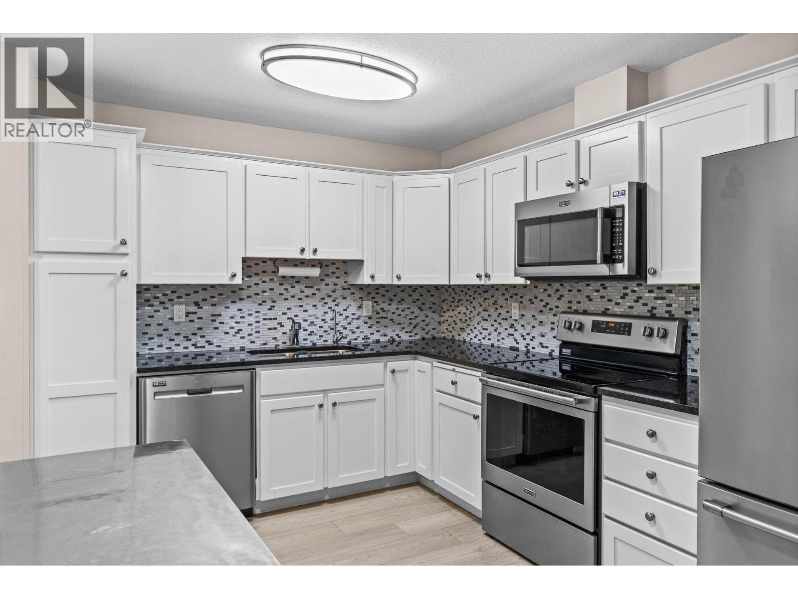 489 Highway 33 W Unit# 319, Kelowna, British Columbia  V1X 1Y2 - Photo 10 - 10382831