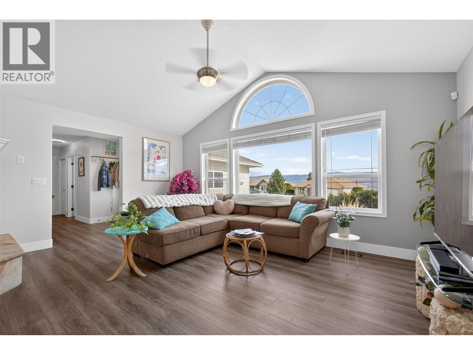 3026 Whispering Hills Drive, West Kelowna, British Columbia  V4T 2M9 - Photo 5 - 10382756