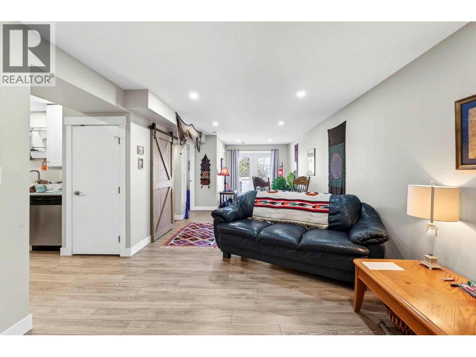 1676 Selwyn Road, Kamloops, British Columbia  V2E 1R8 - Photo 19 - 10382437