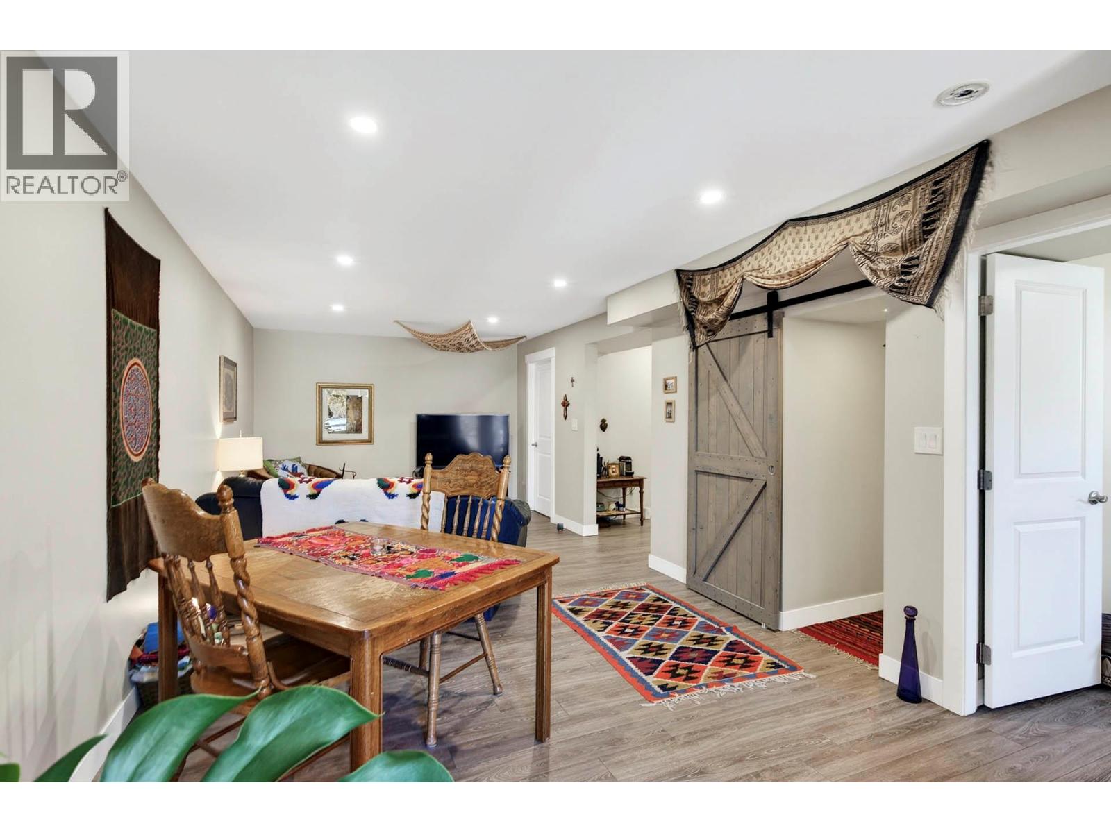 1676 Selwyn Road, Kamloops, British Columbia  V2E 1R8 - Photo 21 - 10382437