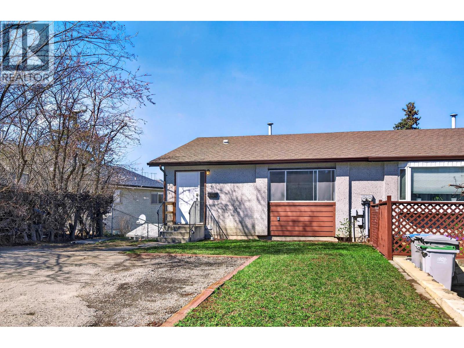 1676 Selwyn Road, Kamloops, British Columbia  V2E 1R8 - Photo 32 - 10382437