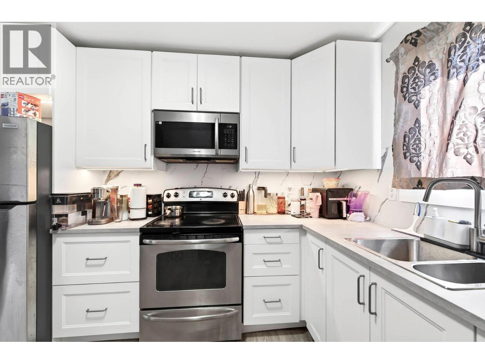 1676 Selwyn Road, Kamloops, British Columbia  V2E 1R8 - Photo 8 - 10382437