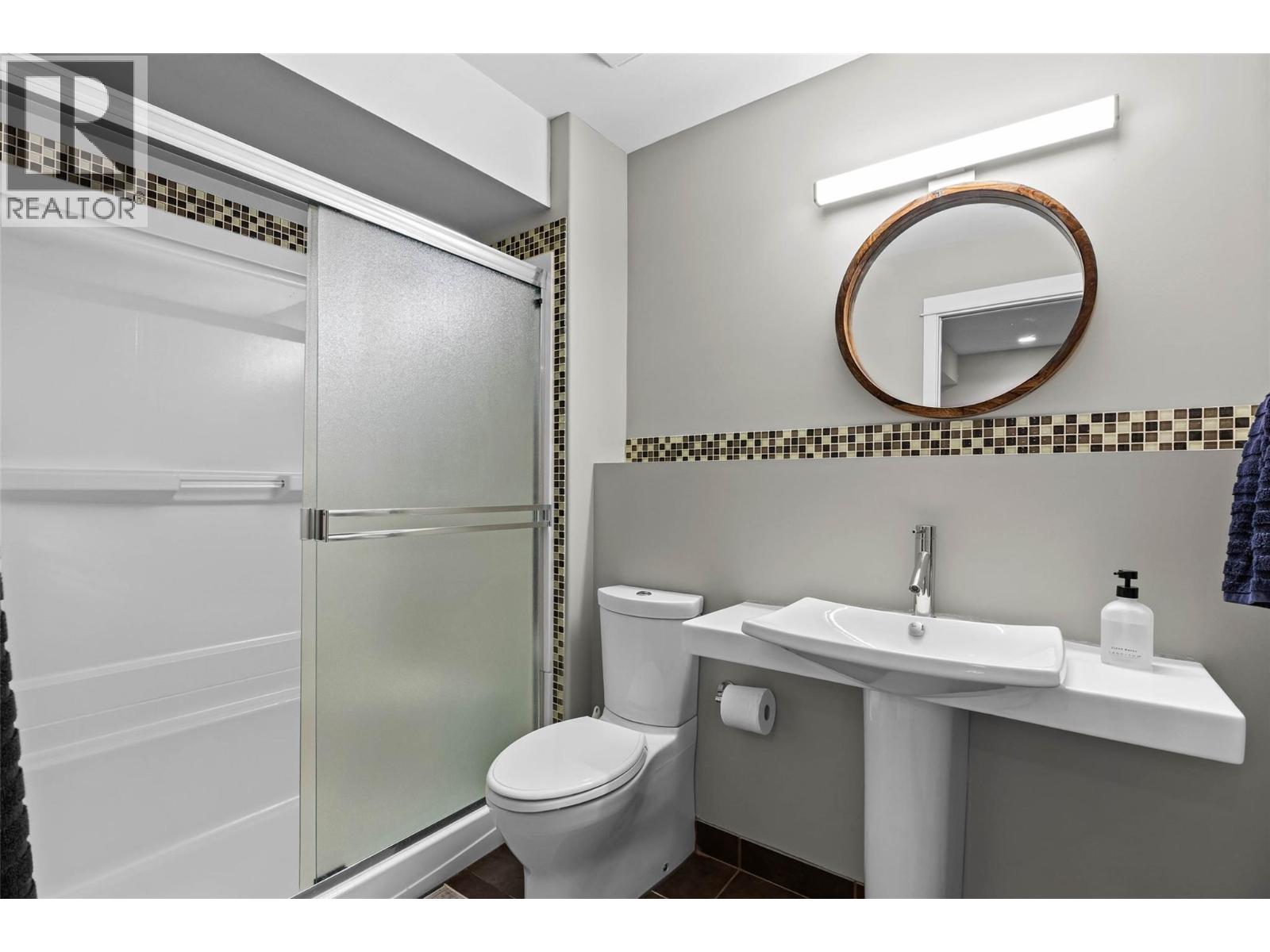 1458 Pacific Way, Kamloops, British Columbia  V2E 0A4 - Photo 30 - 10357104