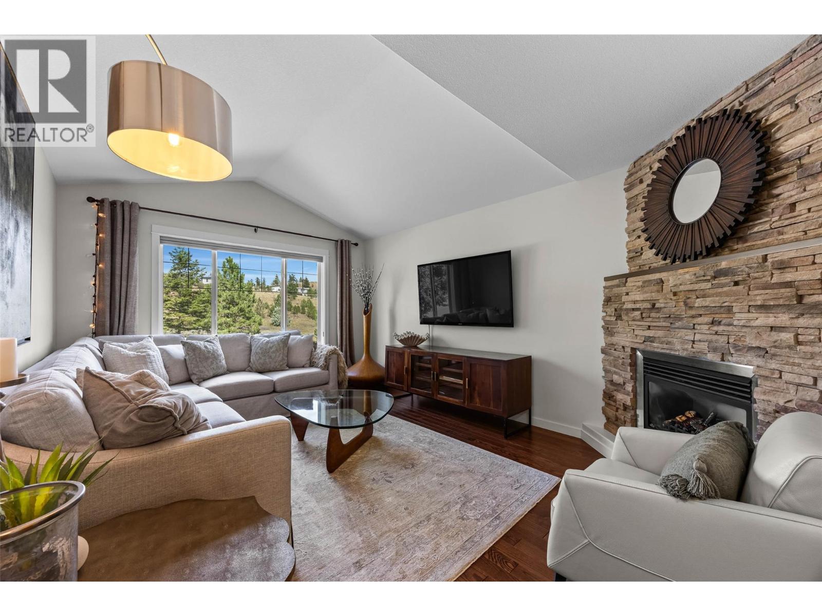 1458 Pacific Way, Kamloops, British Columbia  V2E 0A4 - Photo 6 - 10357104