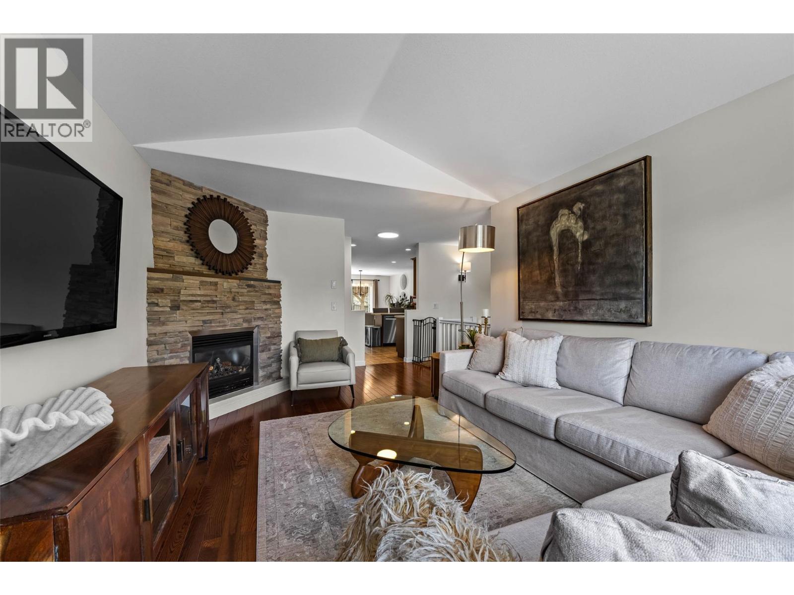 1458 Pacific Way, Kamloops, British Columbia  V2E 0A4 - Photo 7 - 10357104