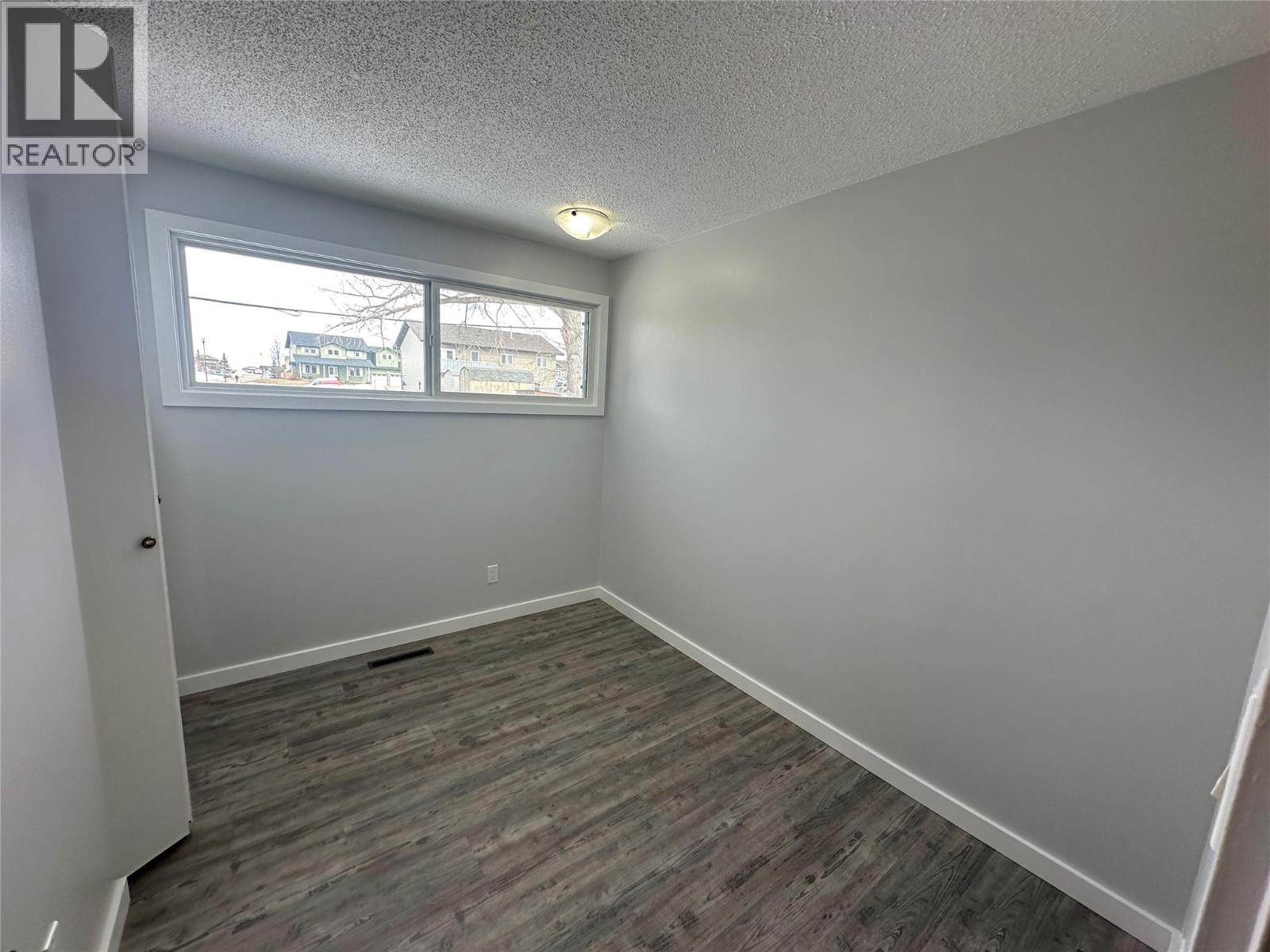 1916 90 Avenue, Dawson Creek, British Columbia  V1G 1A6 - Photo 11 - 10383048