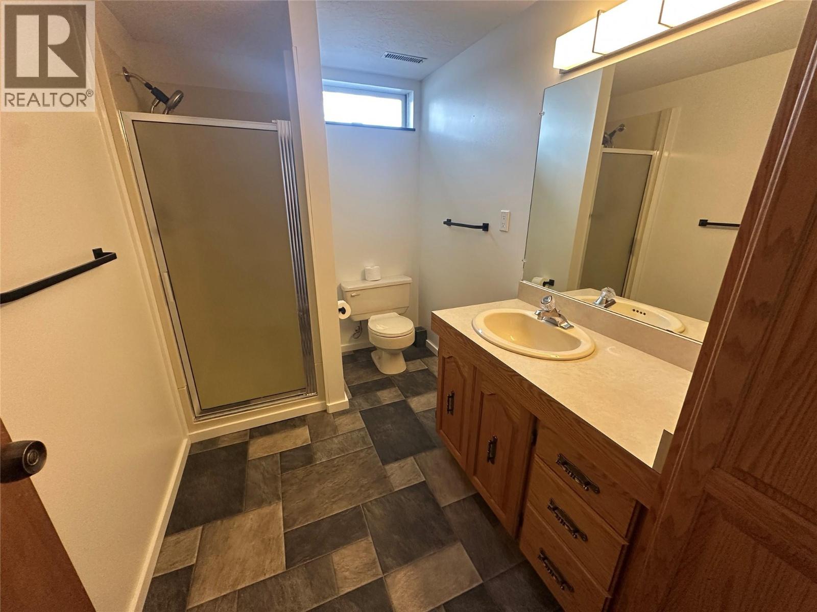 1916 90 Avenue, Dawson Creek, British Columbia  V1G 1A6 - Photo 16 - 10383048