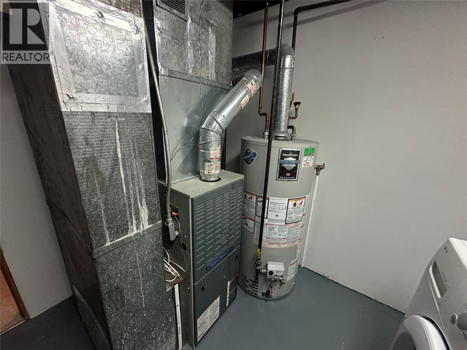 1916 90 Avenue, Dawson Creek, British Columbia  V1G 1A6 - Photo 19 - 10383048