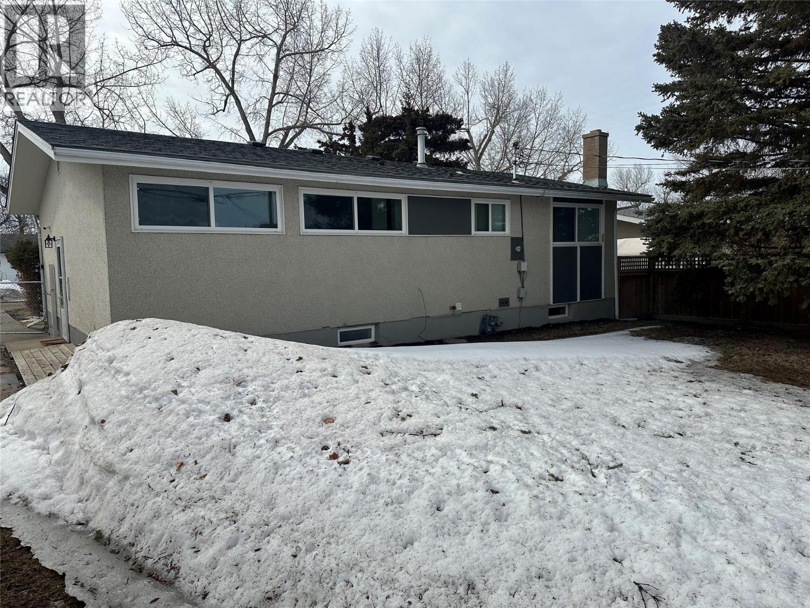 1916 90 Avenue, Dawson Creek, British Columbia  V1G 1A6 - Photo 21 - 10383048