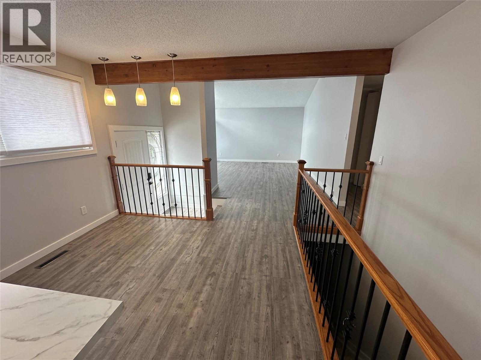 1916 90 Avenue, Dawson Creek, British Columbia  V1G 1A6 - Photo 4 - 10383048