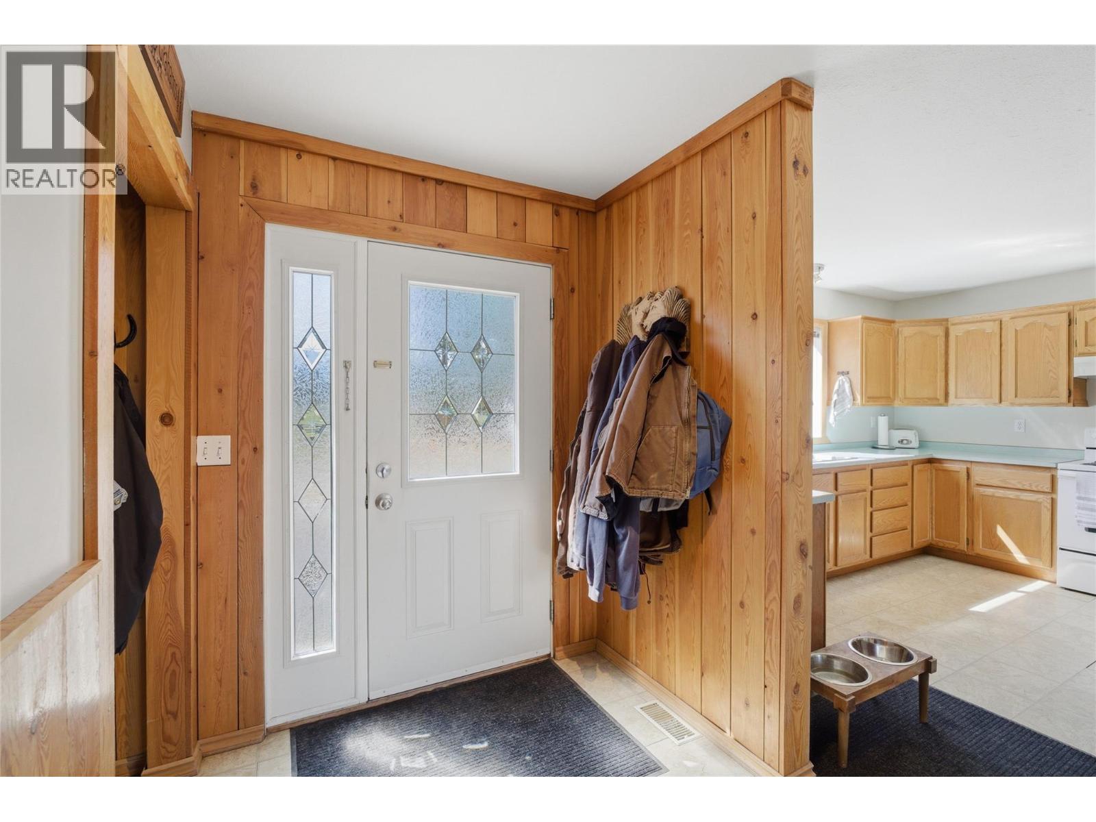345 Coldwater Road, Merritt, British Columbia  V1K 1B8 - Photo 24 - 10383047
