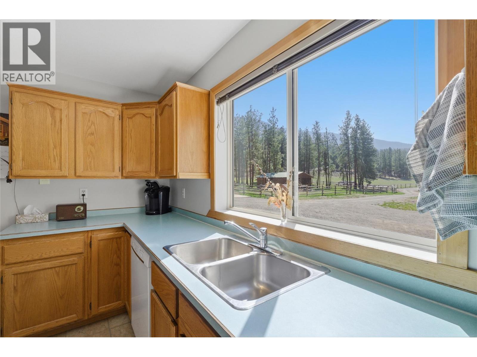 345 Coldwater Road, Merritt, British Columbia  V1K 1B8 - Photo 29 - 10383047