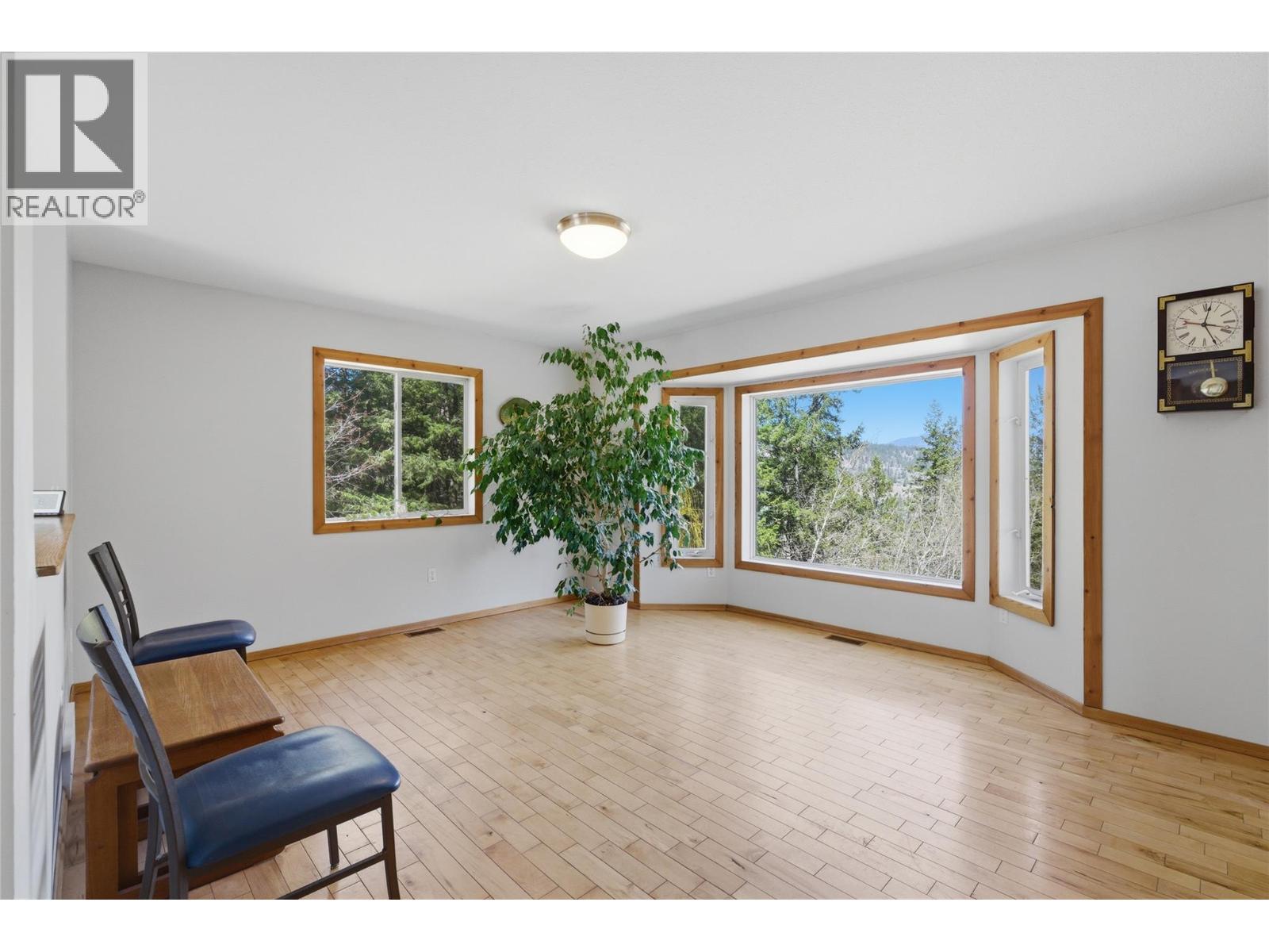 345 Coldwater Road, Merritt, British Columbia  V1K 1B8 - Photo 32 - 10383047