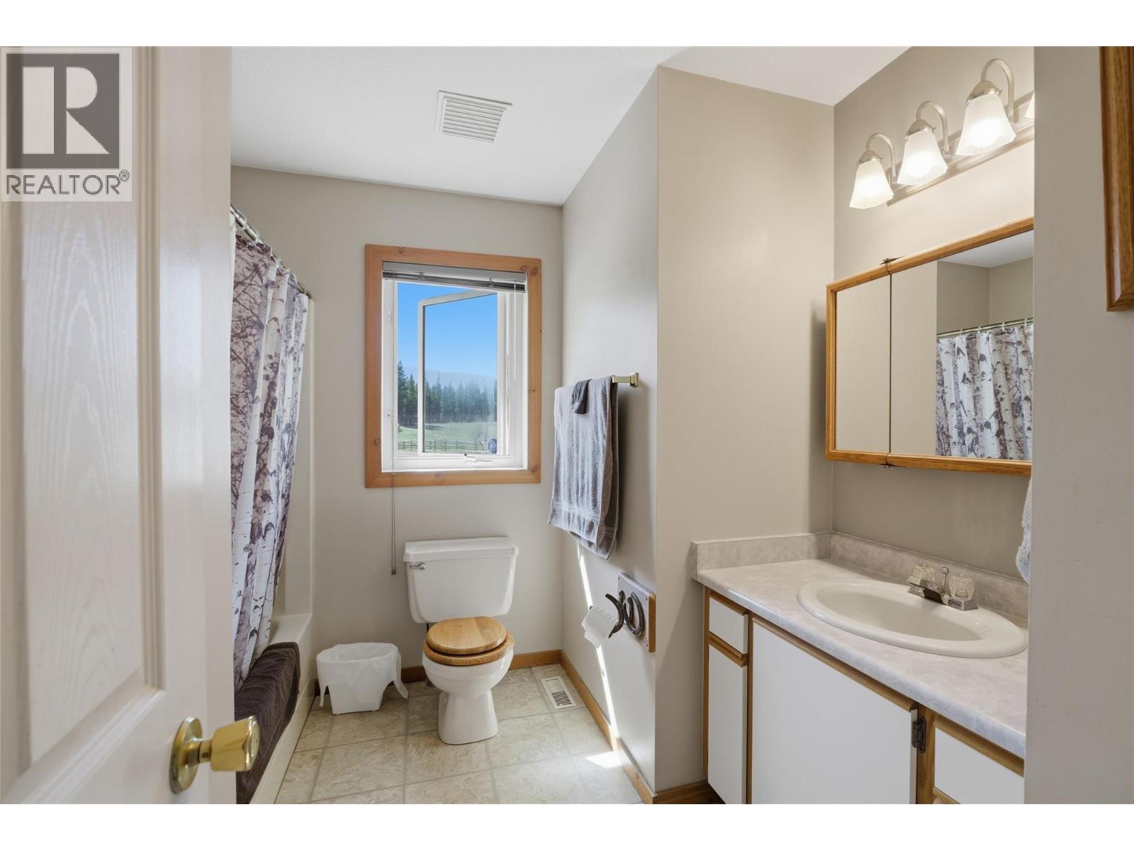 345 Coldwater Road, Merritt, British Columbia  V1K 1B8 - Photo 35 - 10383047