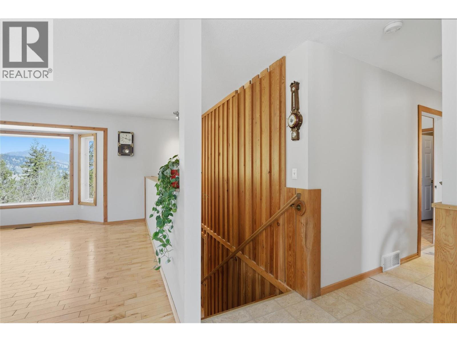 345 Coldwater Road, Merritt, British Columbia  V1K 1B8 - Photo 39 - 10383047