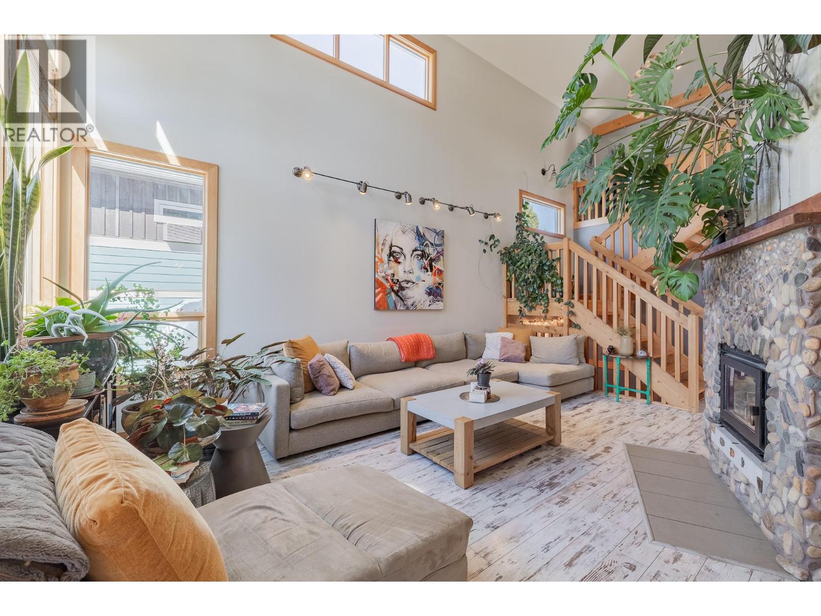 1373 Canterbury Way, Invermere, British Columbia  V0A 1K4 - Photo 10 - 10383000