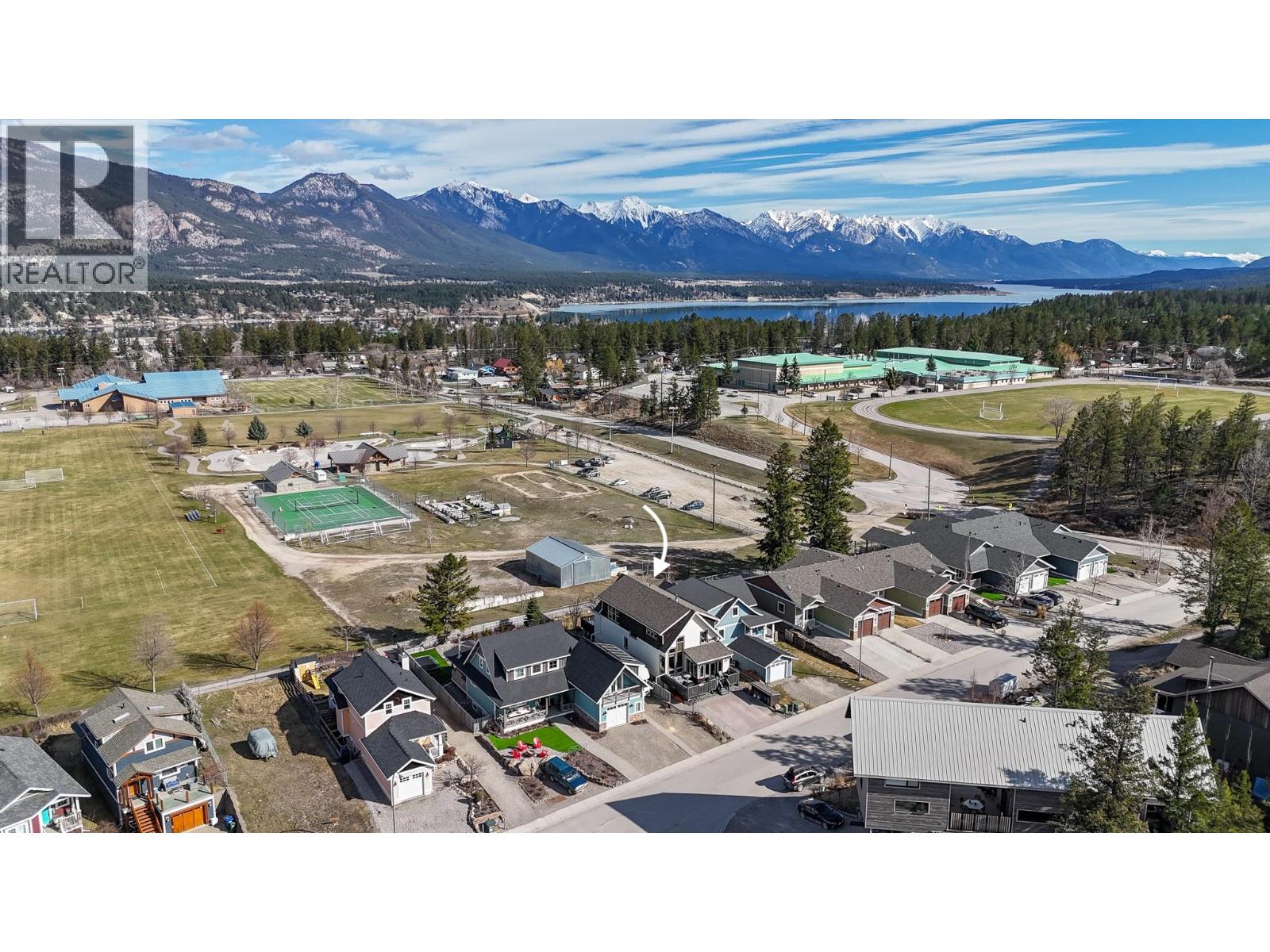 1373 Canterbury Way, Invermere, British Columbia  V0A 1K4 - Photo 2 - 10383000