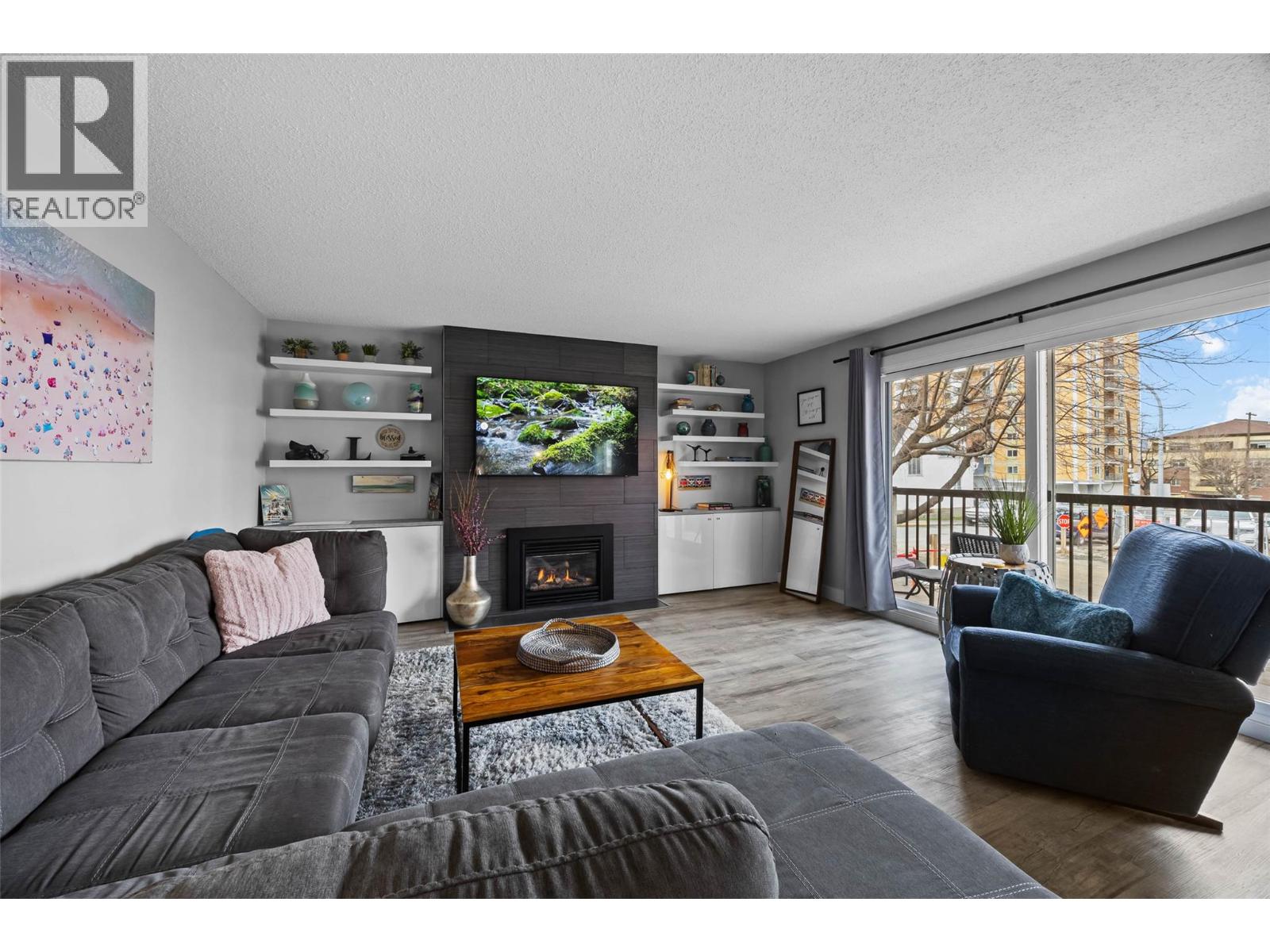 411 Nicola Street Unit# 102, Kamloops, British Columbia  V2C 2P7 - Photo 2 - 10382904