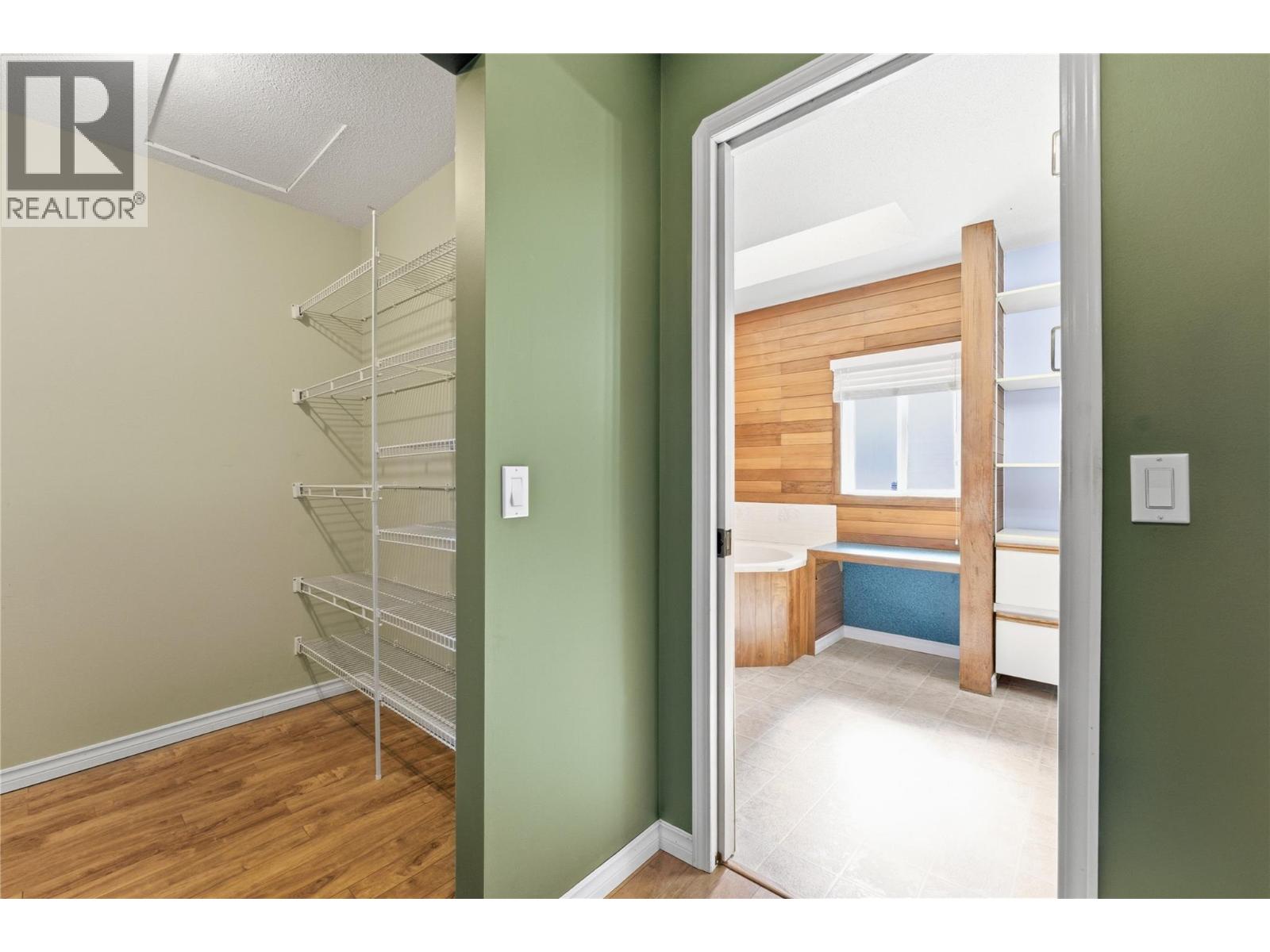 6902 Okanagan Landing Road Unit# 13, Vernon, British Columbia  V1H 1X4 - Photo 16 - 10382677