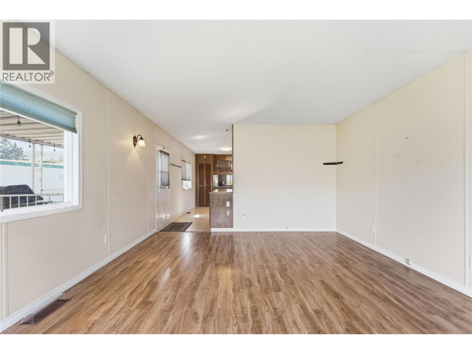 6902 Okanagan Landing Road Unit# 13, Vernon, British Columbia  V1H 1X4 - Photo 7 - 10382677