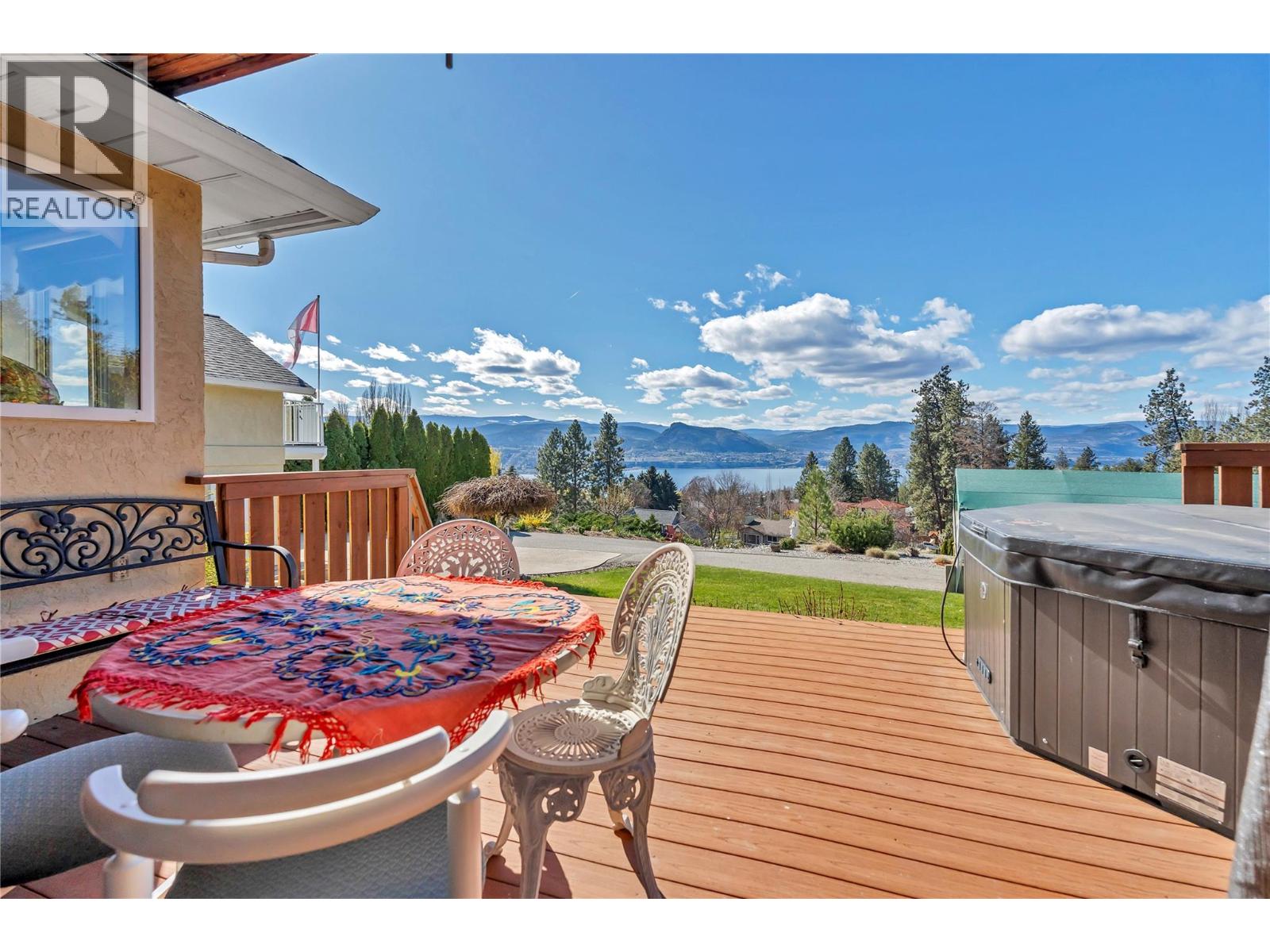 3026 Debeck Road, Naramata, British Columbia  V0H 1N1 - Photo 11 - 10383050