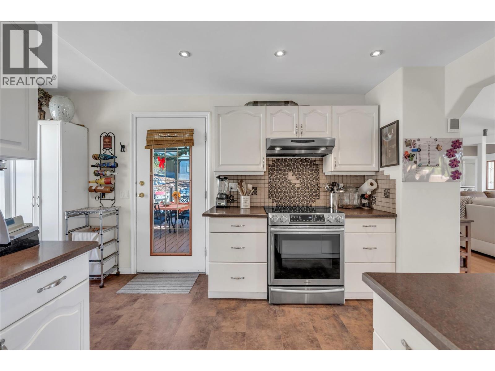 3026 Debeck Road, Naramata, British Columbia  V0H 1N1 - Photo 16 - 10383050