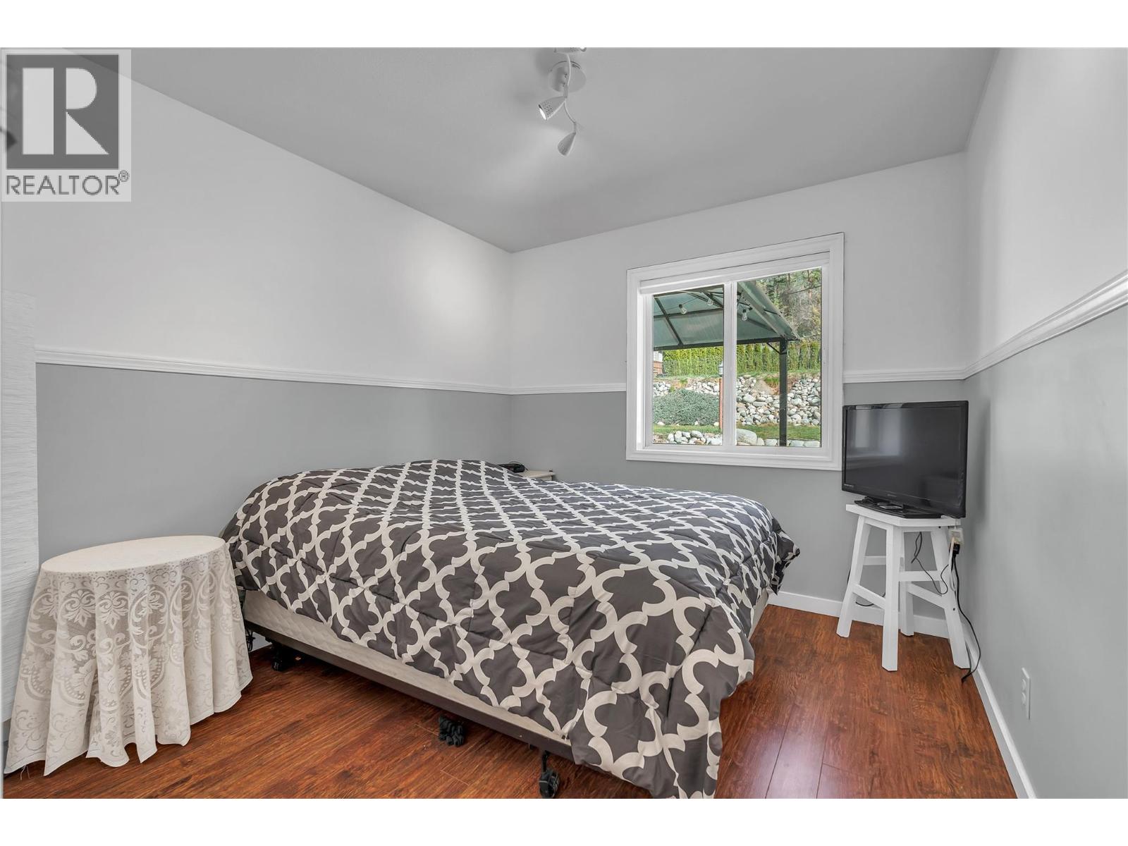 3026 Debeck Road, Naramata, British Columbia  V0H 1N1 - Photo 32 - 10383050