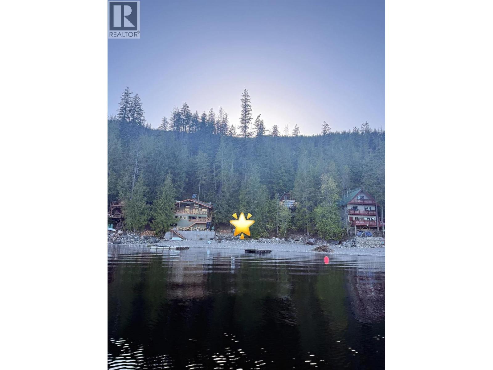 27 Crescent Bay, Sicamous, British Columbia  V0E 2V0 - Photo 26 - 10383045