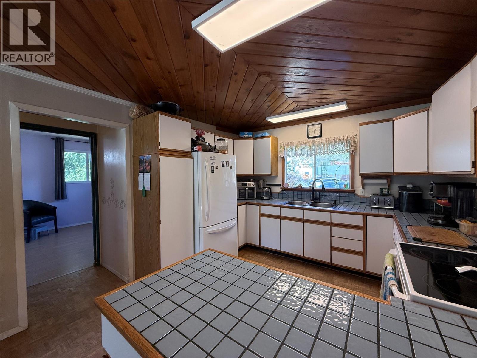 4630 Highway 3a Highway, Nelson, British Columbia  V1L 6N3 - Photo 23 - 10382942