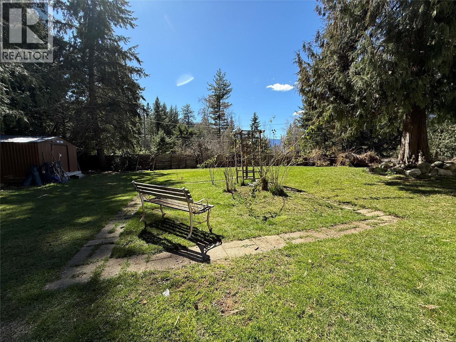 4630 Highway 3a Highway, Nelson, British Columbia  V1L 6N3 - Photo 8 - 10382942