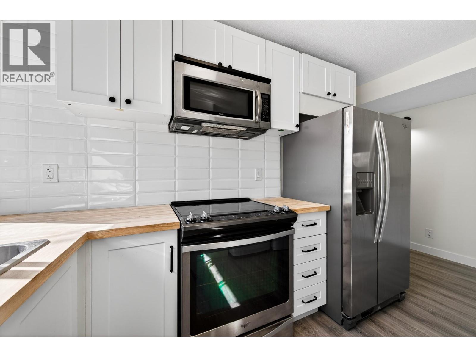 249 Kitchener Crescent Unit# 29, Kamloops, British Columbia  V2B 1B9 - Photo 10 - 10382896