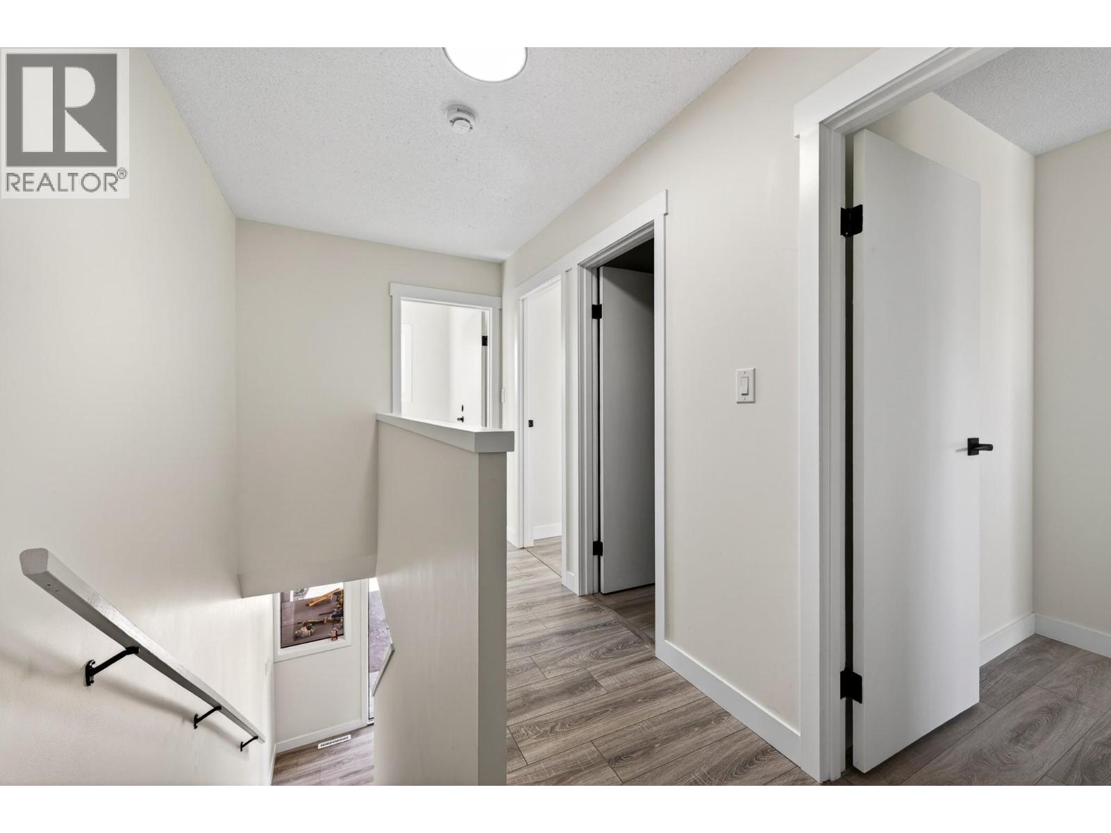 249 Kitchener Crescent Unit# 29, Kamloops, British Columbia  V2B 1B9 - Photo 14 - 10382896