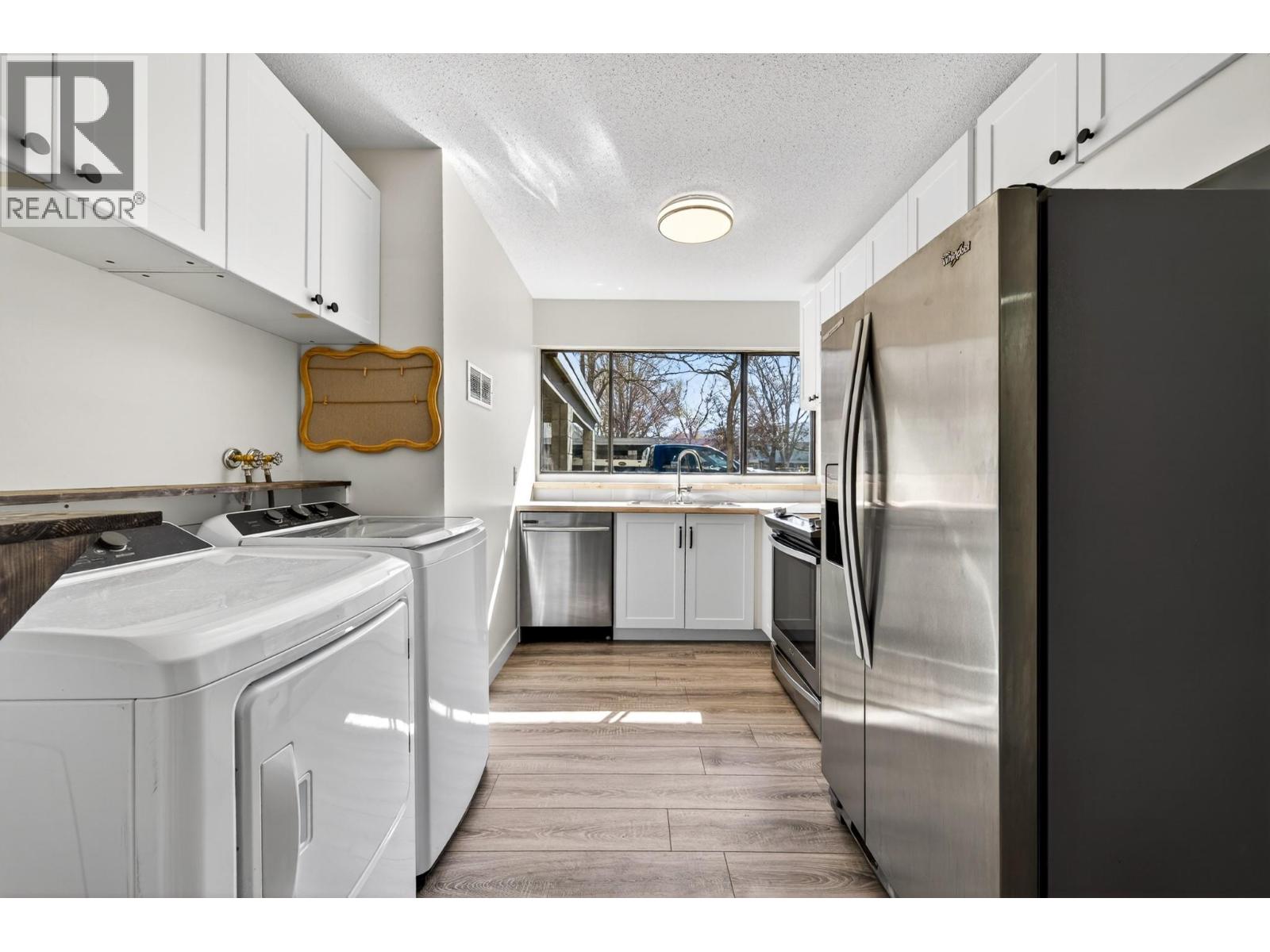 249 Kitchener Crescent Unit# 29, Kamloops, British Columbia  V2B 1B9 - Photo 7 - 10382896