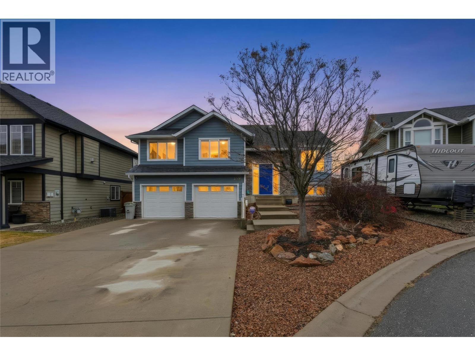 2150 Cantle Place, Kamloops, British Columbia  V2B 0A7 - Photo 1 - 10382577