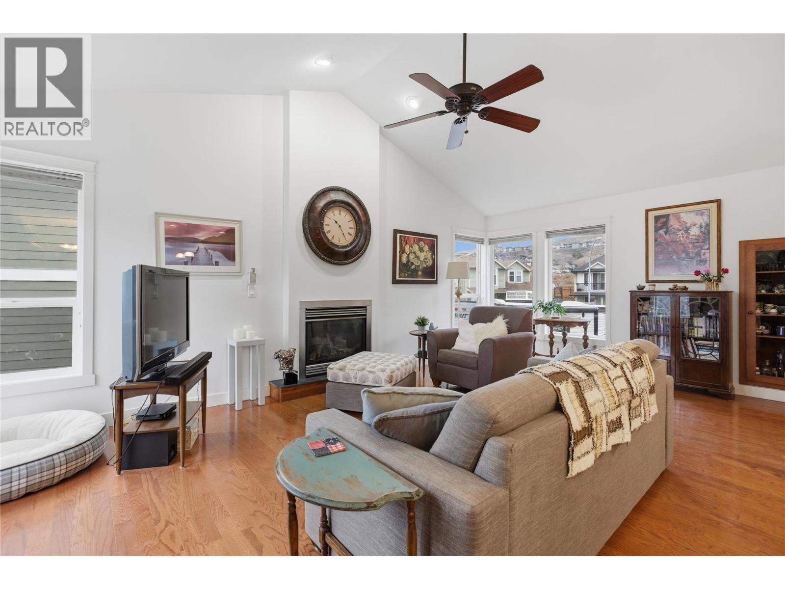 2150 Cantle Place, Kamloops, British Columbia  V2B 0A7 - Photo 4 - 10382577