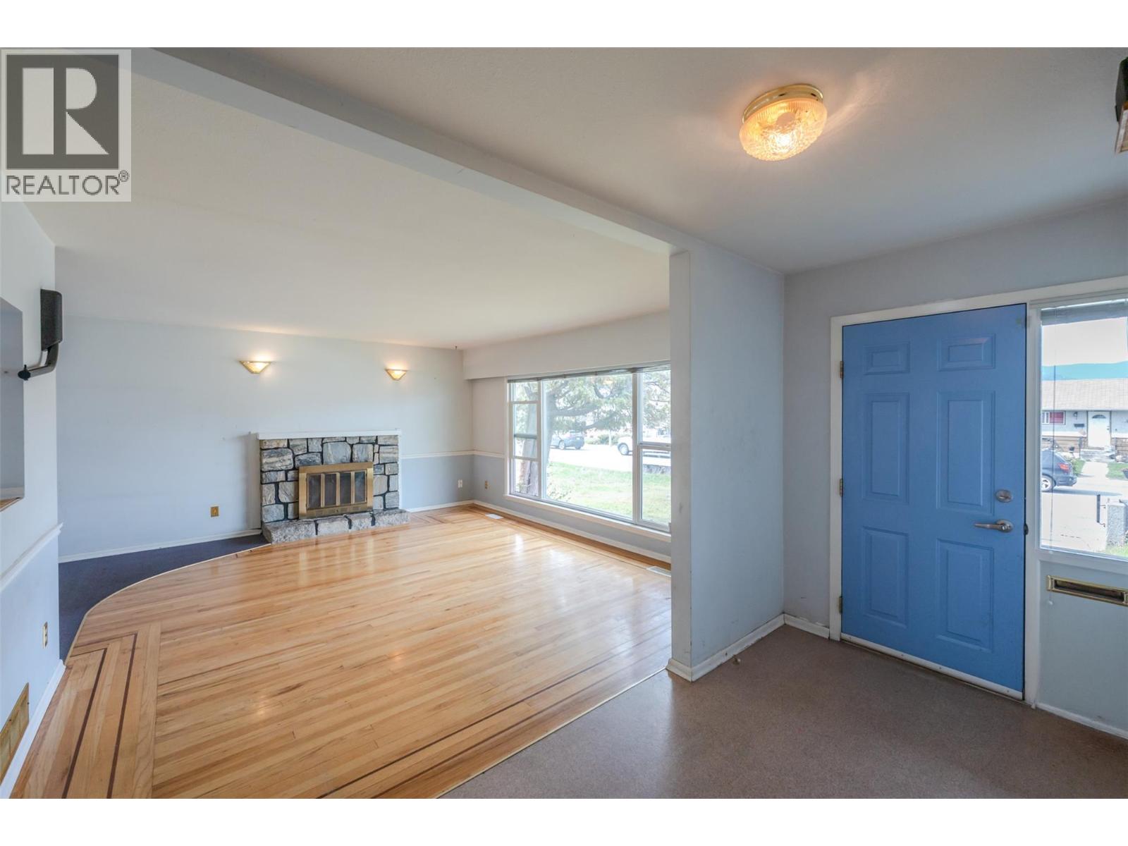 1348 Government Street, Penticton, British Columbia  V2A 4V8 - Photo 7 - 10383032