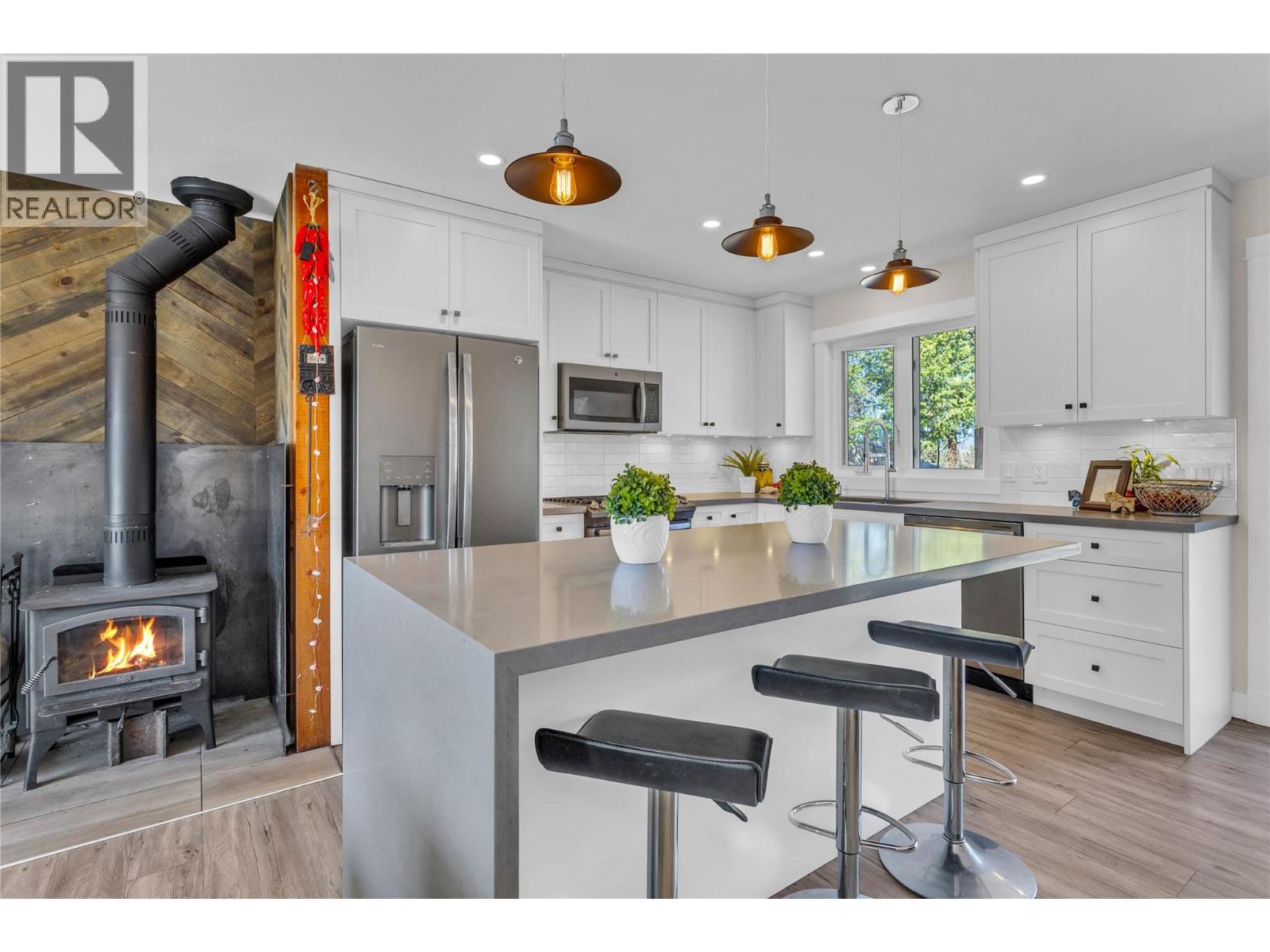 488 Sheila Crescent, Kelowna, British Columbia  V1W 4L8 - Photo 17 - 10383012